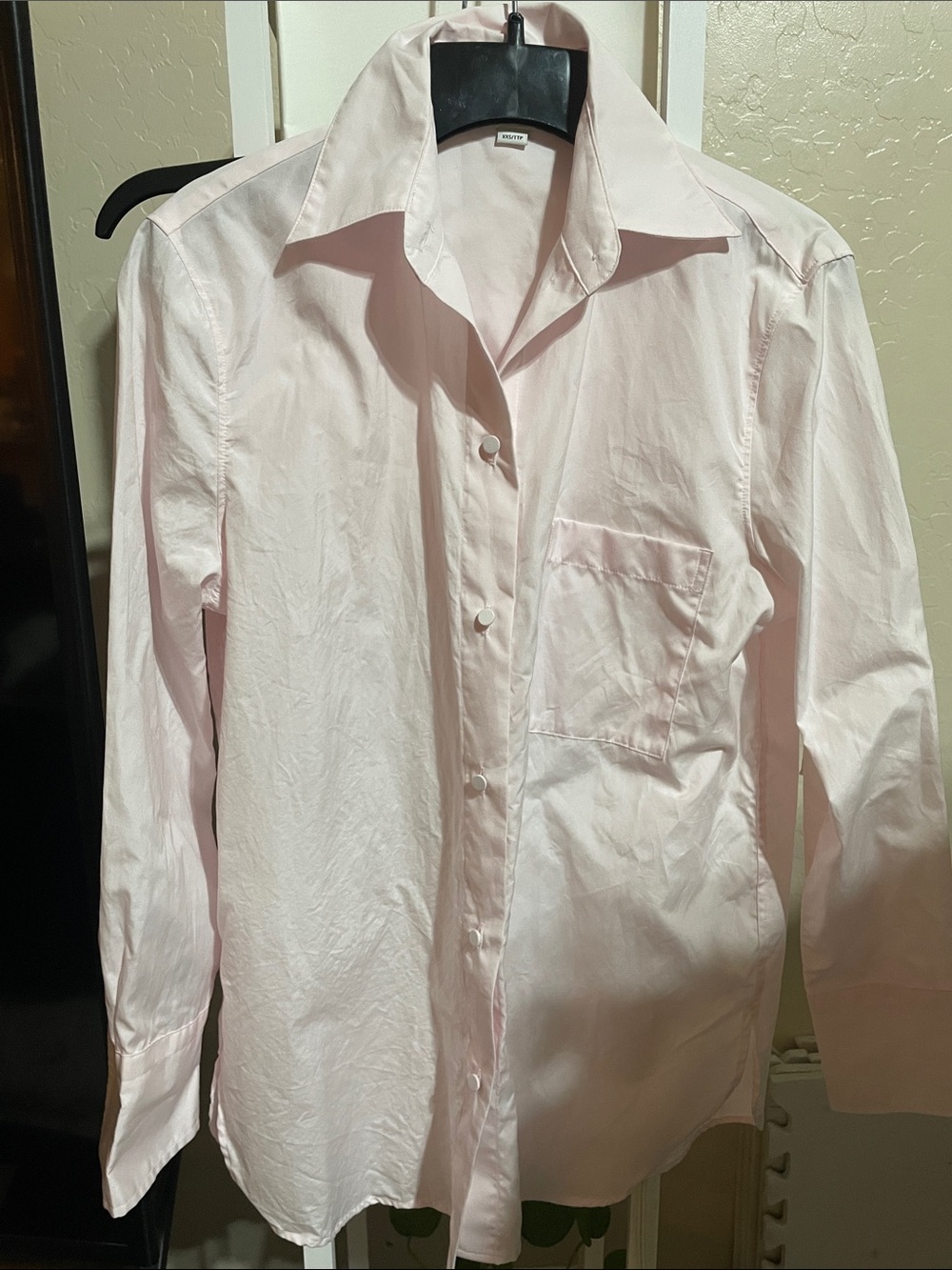 Vince Pale Pink Long-Sleeve Button-Up Dress Shirt